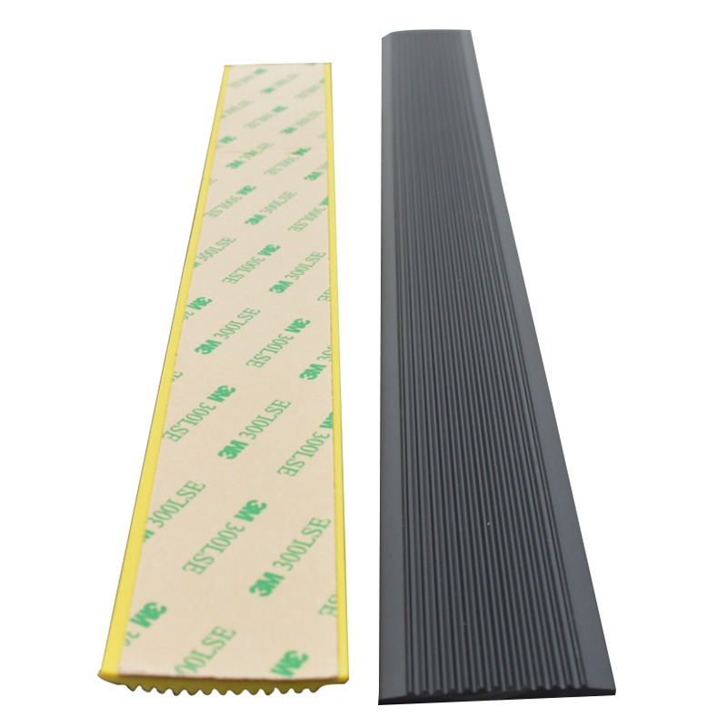 海斯迪克 HK0006 PVC软胶防滑海斯条 楼梯踏步止滑条 台阶彩色防滑条 逃生通道楼梯防滑条 黑色(4cm*25m)
