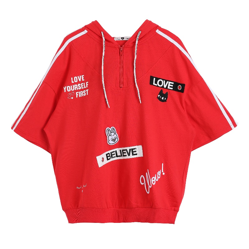 a02商场同款街头风个性徽章印花连帽宽松卫衣女D1U2C0B11KT