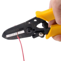 史丹利 226 剥线钳自动多功能电工钳剪线弯线电线剥皮拨线剥线器 剥线钳