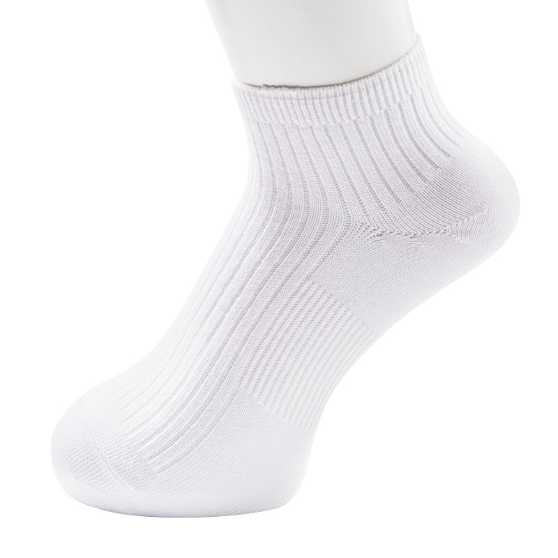 日本厚木 CRANK 抗菌防臭 白色防污 条纹运动袜 GP78083