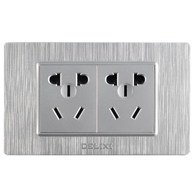 德力西118型墙壁开关插座九孔9孔多功能三位五孔电源插座面板多孔