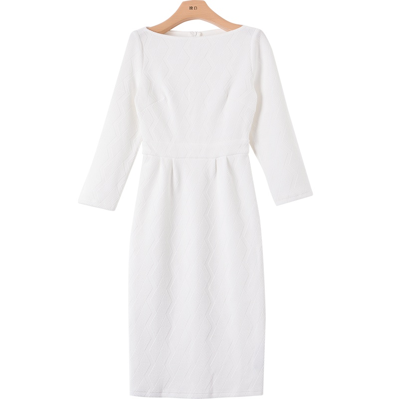 晚白2020秋新品简约通勤纯色一字领修身包臀裙中长款职业连衣裙女