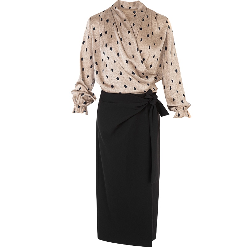 晚白2021春季新品两件套V领印花衬衫高腰包臀裙半裙时尚套装女