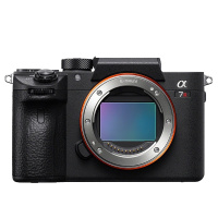 DJI Alpha 7 III单反相机 含配适马ART 24-70mm F2.8 DG DN镜头 约4240万有效像素