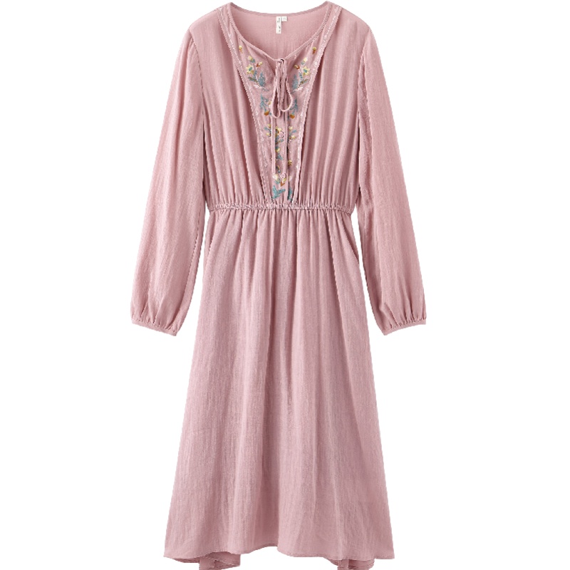 茵曼2019秋季新款文艺清新刺绣系带领初秋长袖连衣裙气质长裙收腰