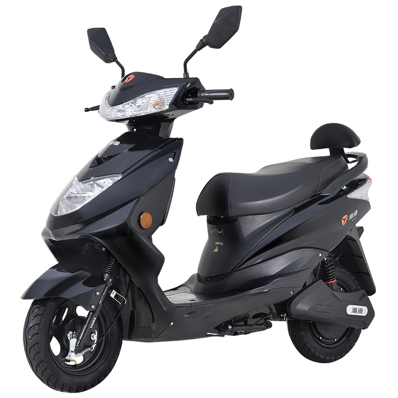 雅迪 新款豪战精致高能版石墨烯电池 电动车 20AH时尚代步车电动轻便摩托车 黑色