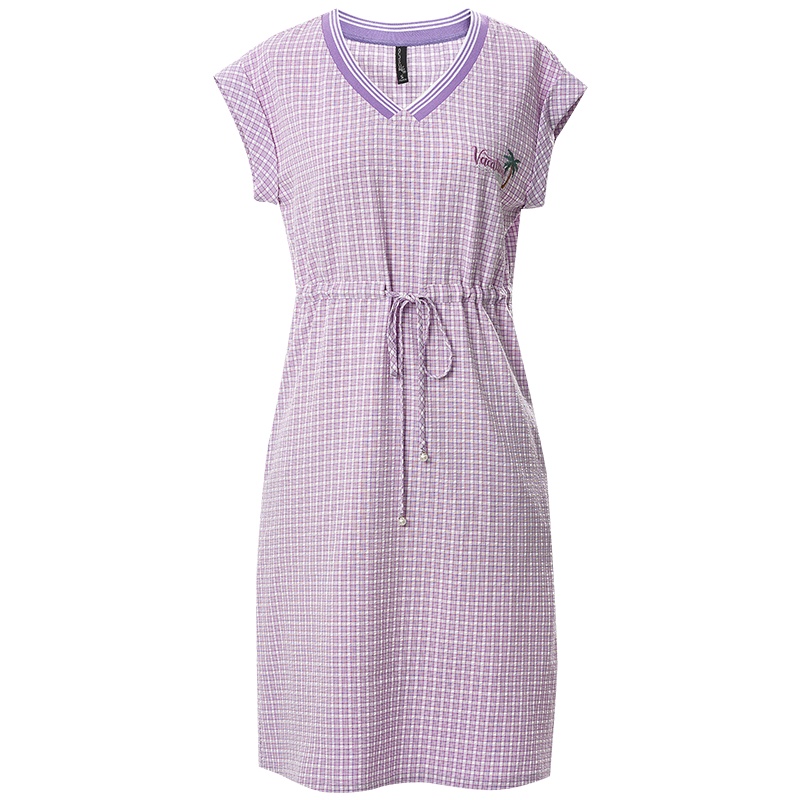 欧昵雪夏季V领泡泡绉格子收腰连衣裙女字母绣花短袖中裙