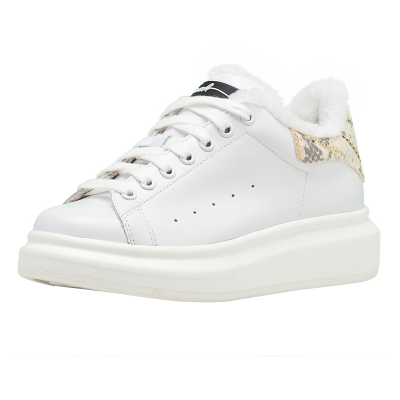 星期六(ST&SAT)秋季新款圆头深口坡跟小白鞋单鞋女SS93112218