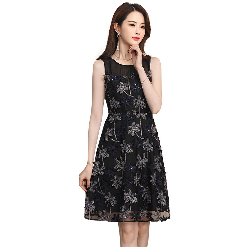 丝柏舍2019女装夏装潮圆领无袖拼接收腰绣花连衣裙S82R0010L