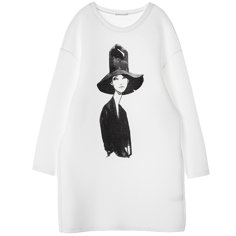 sdeer圣迪奥2017冬装女素白人物印花套头圆领中长款T恤S17480229