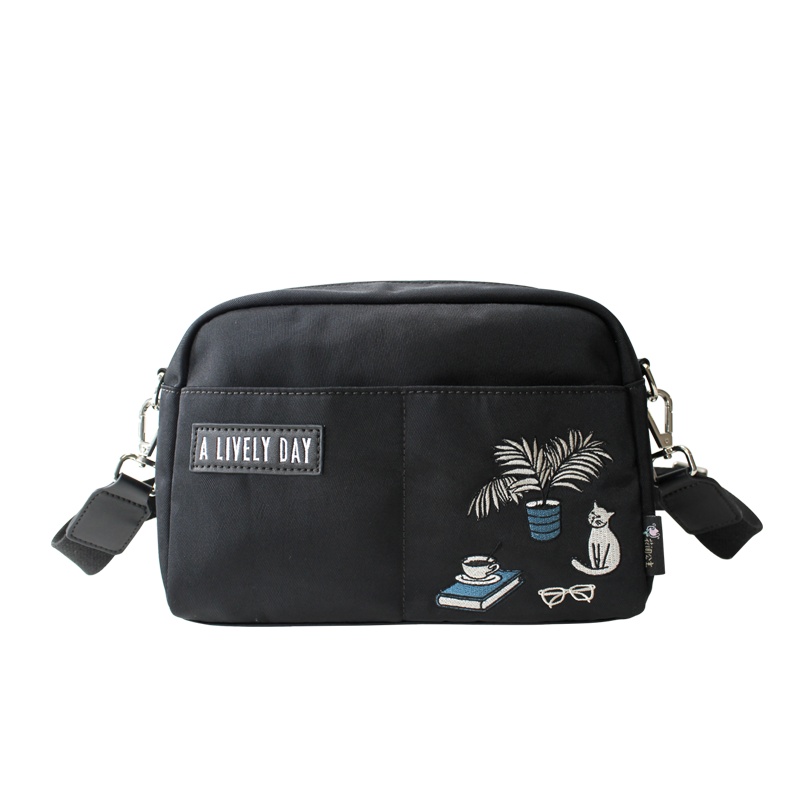 花间公主快乐日牛津尼龙布斜挎包女ins百搭刺绣小清新文艺包女包