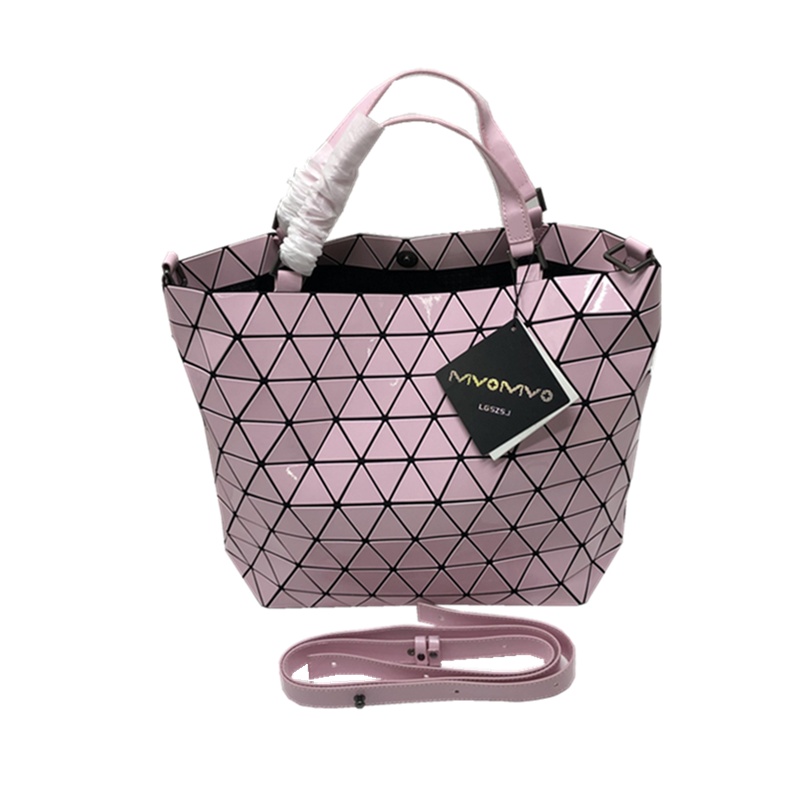 菱格三宅世家(MVO MVO L)菱格立体水桶包单肩手提时尚女包水晶包公文包斜挎包