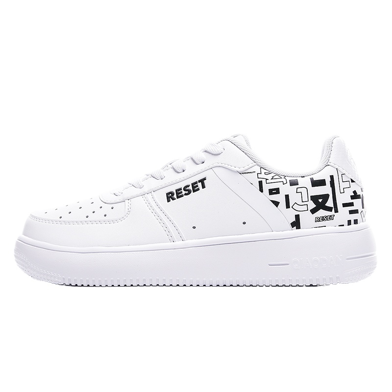 乔丹女鞋板鞋2021秋季新款旗舰空军一号学生休闲鞋潮小白鞋女