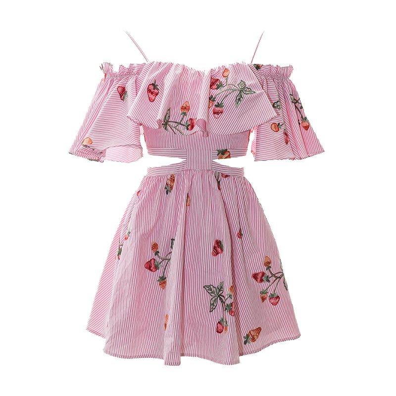 2019新款夏泰国潮牌一字领小清新甜美短袖绣花吊带连衣裙