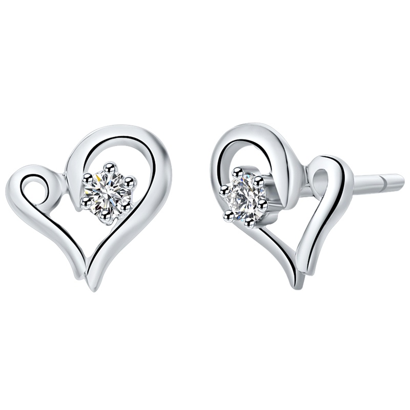 周六福白18K金心形钻石耳钉602